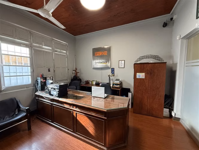 Oficina en venta en Providencia 2 estaciones de metro cerca