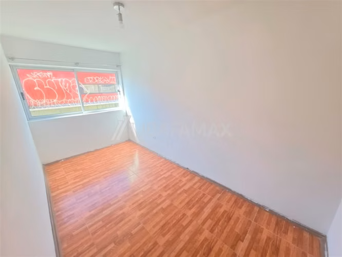 Departamento en venta de 3 dorm. Remodelación Paicavi