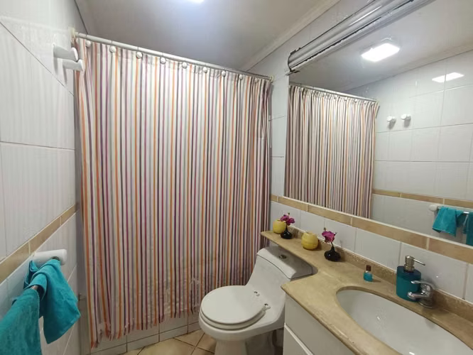 ARRIENDO CASA AMOBLADA COQUIMBO (176134)