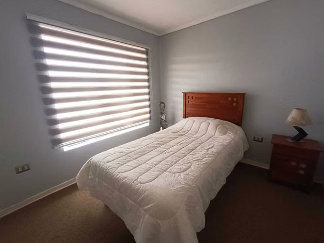 ARRIENDO CASA AMOBLADA COQUIMBO (176134)