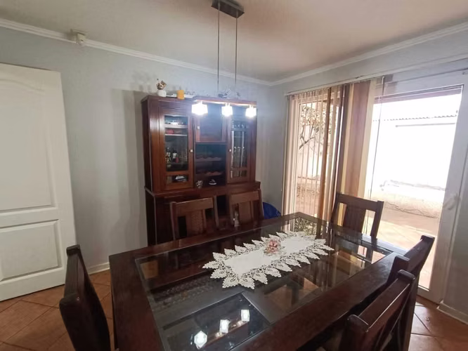 ARRIENDO CASA AMOBLADA COQUIMBO (176134)