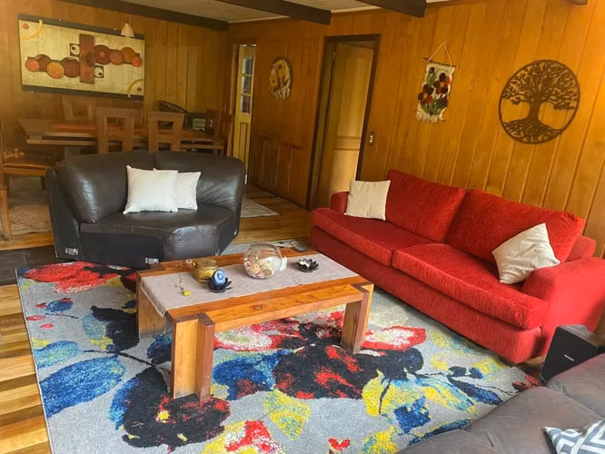 VENTA CASA CONDOMINIO CON ACCESO A LAGO VILLARRICA 4D 4B