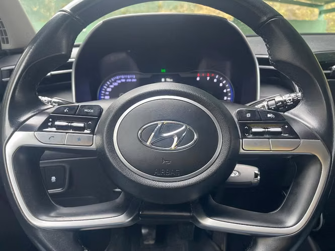 Hyundai Tucson NX4 año 2022 (financiamiento )