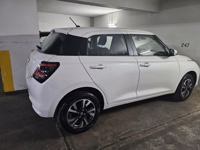 Suzuki Swift hebrido