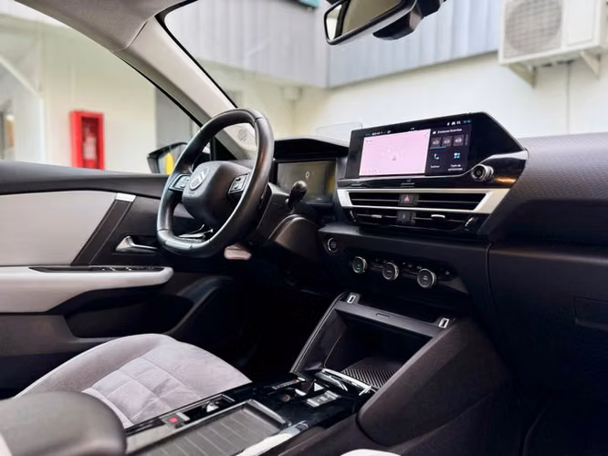 CITROEN C4 MCA MAX HYBRID 136HP AT - 2025 | 2485