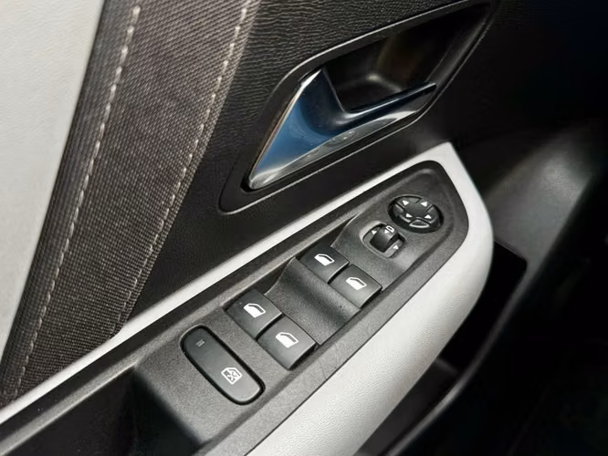 CITROEN C4 MCA MAX HYBRID 136HP AT - 2025 | 2485