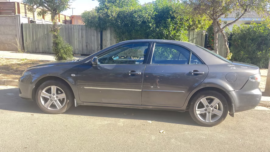 vendo Mazda 6