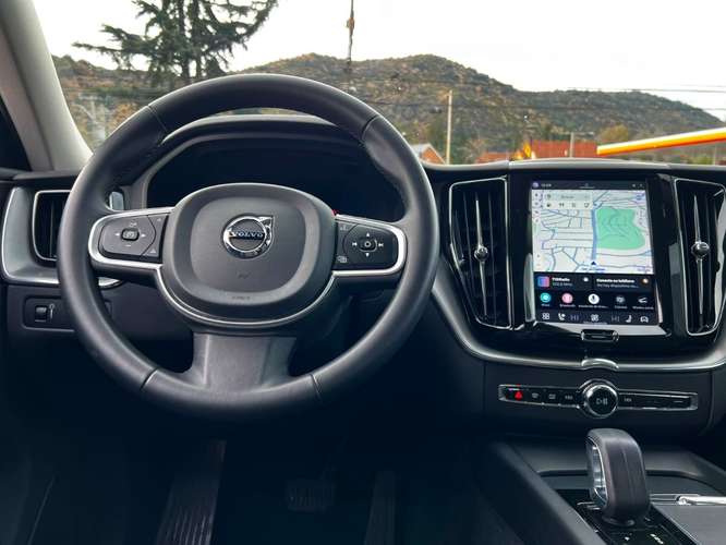 VOLVO XC60 II B5 AWD 2.0 2022 - Imagen 9