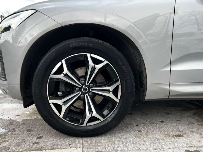 VOLVO XC60 II B5 AWD 2.0 2022 - Imagen 7