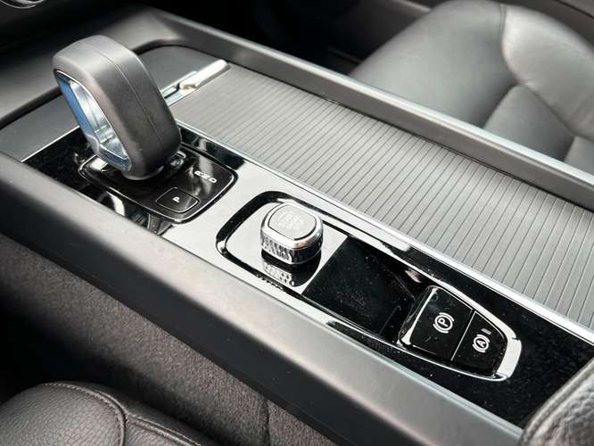 VOLVO XC60 II B5 AWD 2.0 2022 - Imagen 15