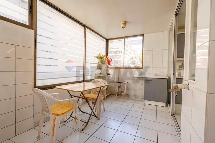 Depto. 3 dorm. + serv. 176 mts2 totales, malaga