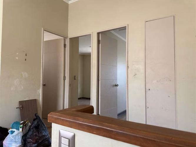 Casa en venta de 4 dorm. en Buín