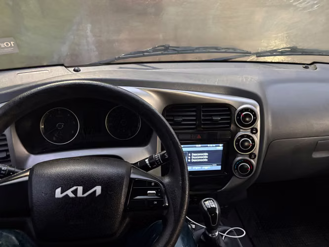 Vendo Camion kia Frontier 2025