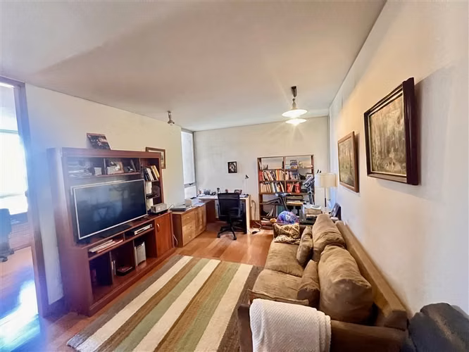 Departamento en venta de 4 dorm. en Vitacura