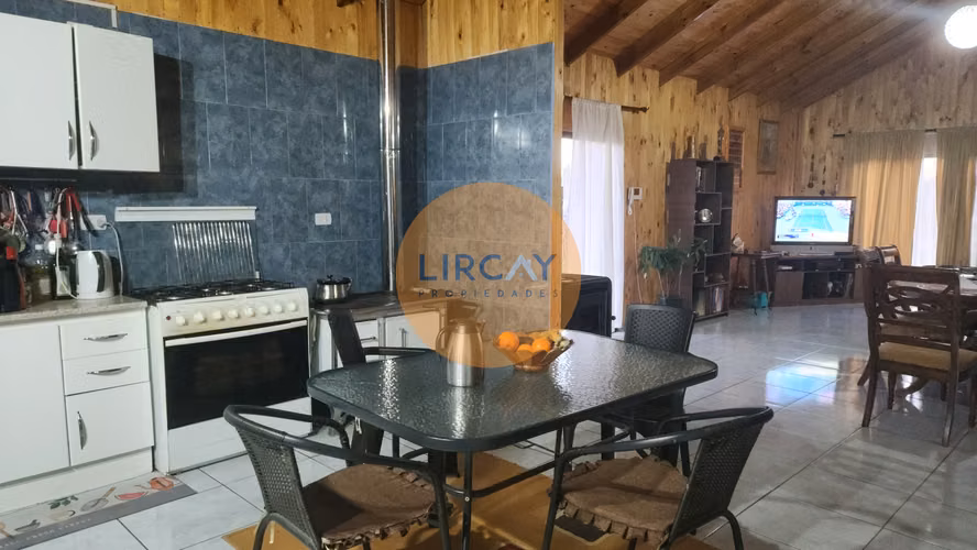 A solo 15 minutos de Talca, Parcela con Casa de 125 mts, luz y agua, todo!