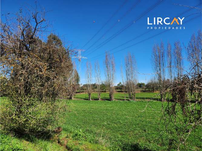 Vivir en el campo, pero cerca de la ciudad, sí es posible. Lote en Venta!