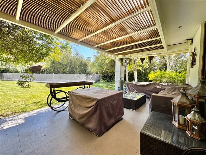 EXCELENTE CONDOMINIO EXCLUSIVO CAMINO DE LA VILLA - Imagen 5
