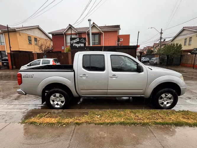 Camioneta Nissan Navara 2014