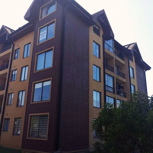 Vende Amplio Dpto. 3d San Pedro del Valle (176163)