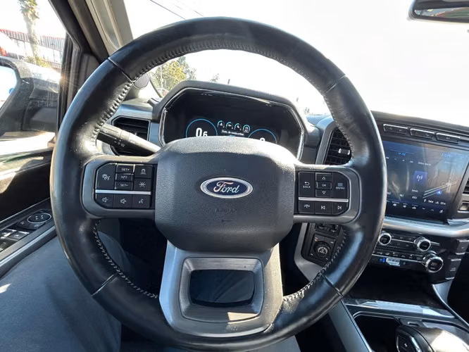 FORD F-150 LARIAT LUXURY 4X4 5.0 2022
