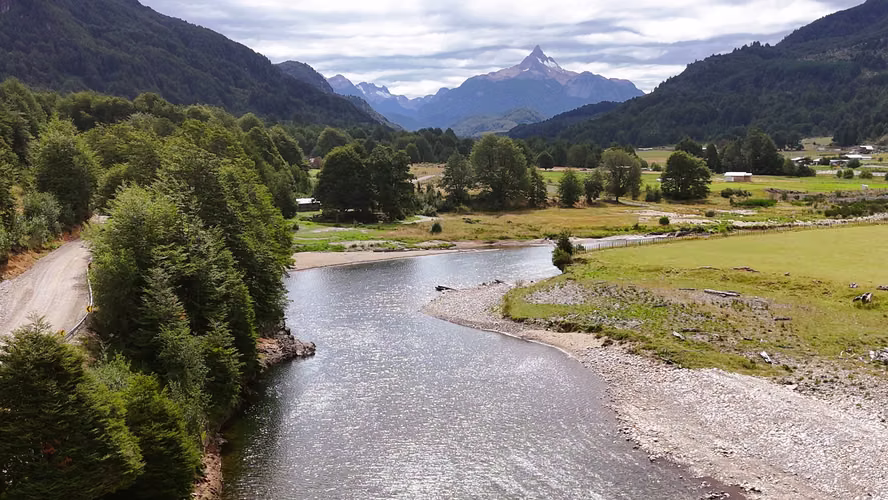 Parcelas frente al Río Mañihuales (176168)