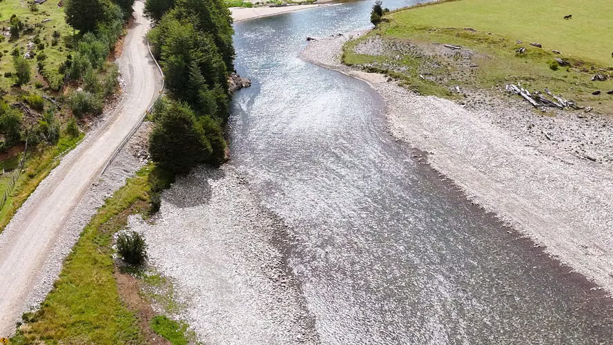 Parcelas frente al Río Mañihuales (176168)