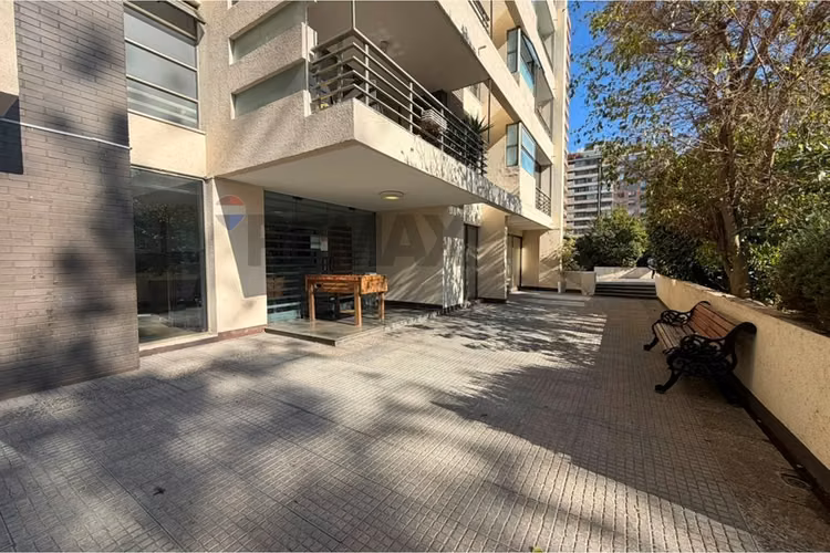 Arriendo depto 4d-3b hermanos cabot. lc