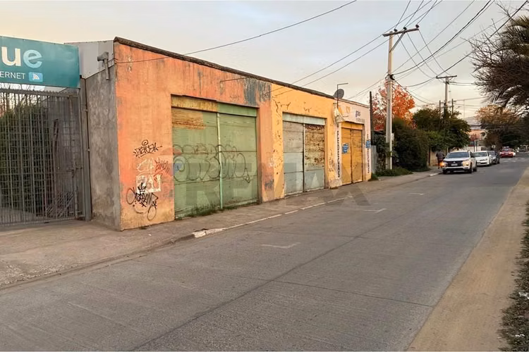 Venta de inmueble comercial, san vicente de t.t.