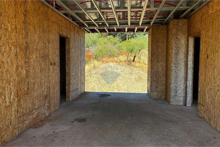 Exclusiva casa moderna en construcción avanzada - Imagen 20