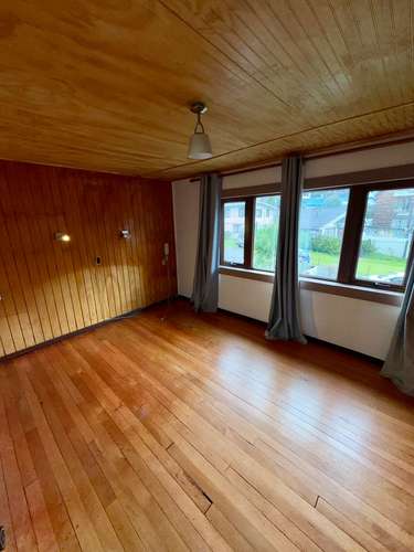 CASA CON DOBLE CALEFACCIÓN SECTOR CÉNTRICO - Imagen 12