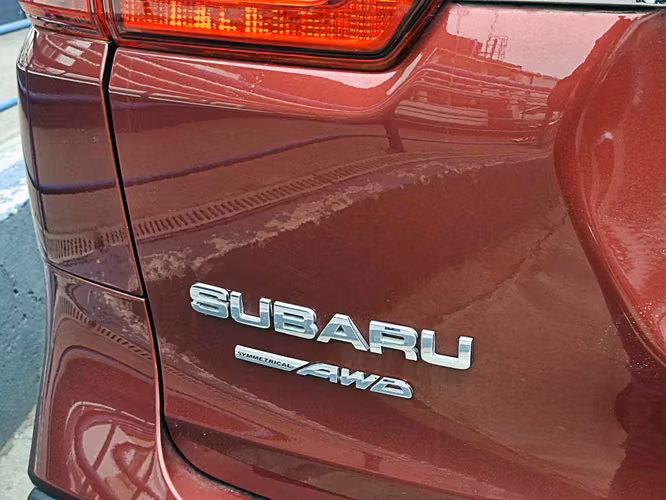 SUBARU EVOLTIS 2025