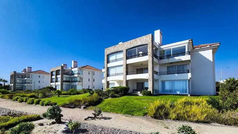 Arriendo Amoblado Departamento 4d/3b/1e Serena G (176173)