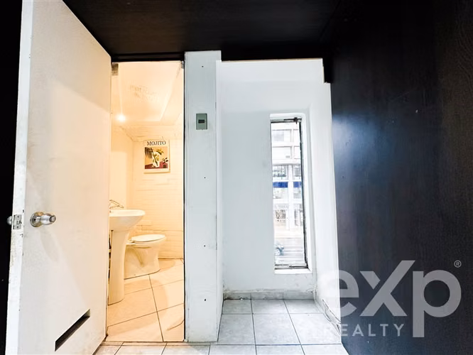 Local Comercial en venta en Providencia 40 metros