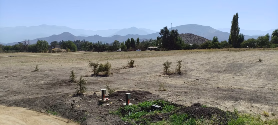 Venta de parcelas urbanizadas – condominio de 13 parcelas, en Calle Larga, Los Andes – 2.100 UF.