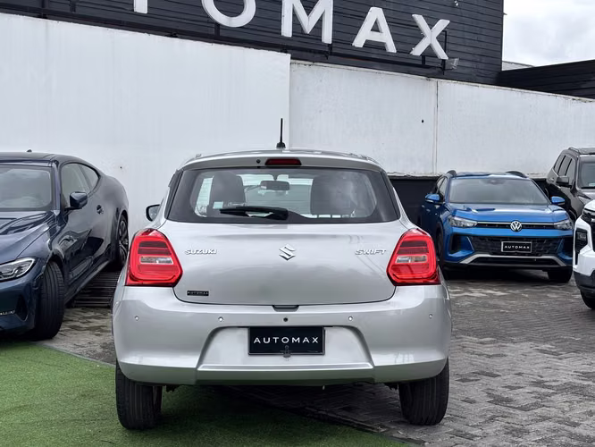SUZUKI SWIFT 1.2 GL SPORT MT 2023