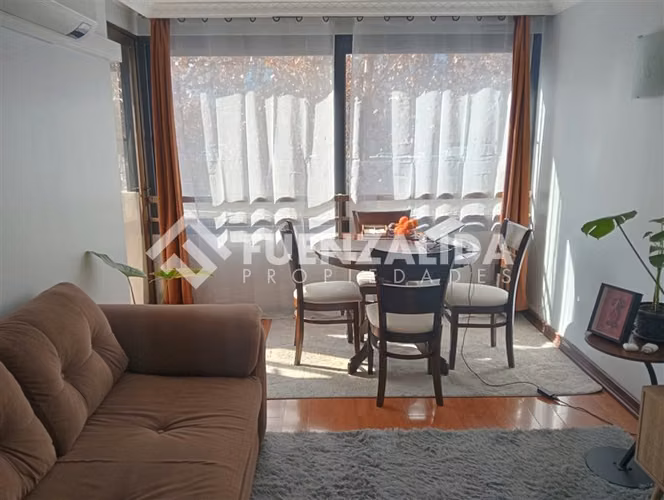 Venta departamento en Santiago 2 dormitorios, 1 baño, Moneda