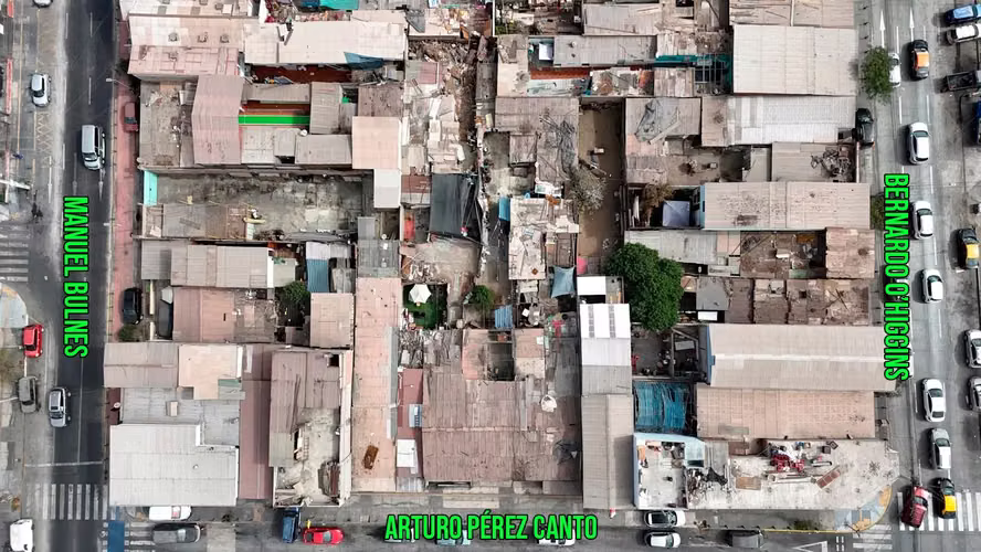 Terreno Inversión 315 m² · Arturo Pérez Canto · Uso Comercial y Residencial