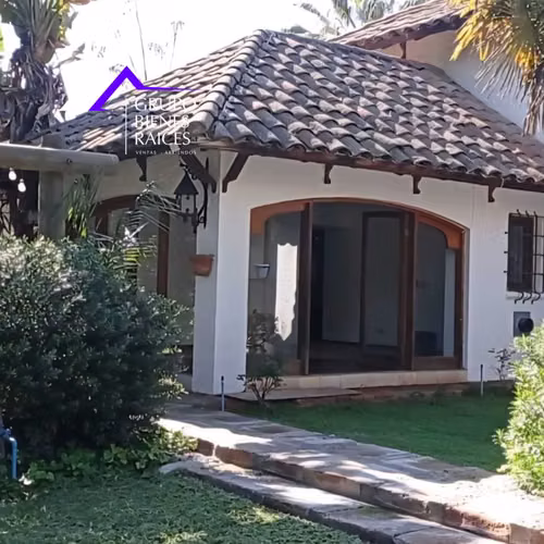 Moderna Casa con Excelente Conectividad (176160) - Imagen 6