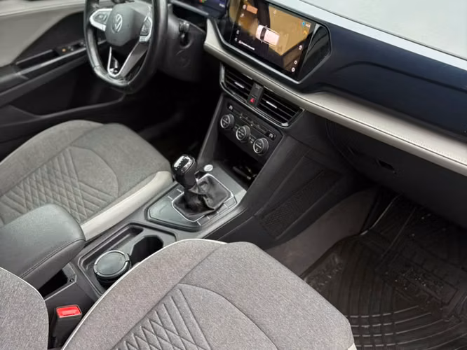 VOLKSWAGEN Taos TSI 1.4 AT 2022