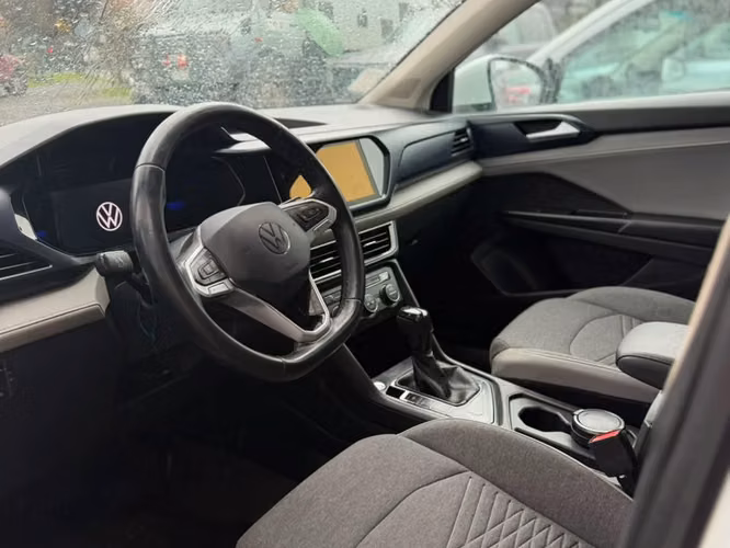 VOLKSWAGEN Taos TSI 1.4 AT 2022