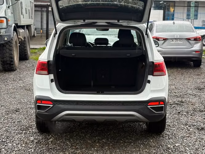 VOLKSWAGEN Taos TSI 1.4 AT 2022