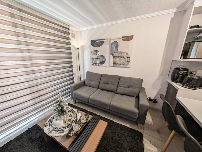 Departamento dos dormitorios un baño , con bodega y estacionamiento