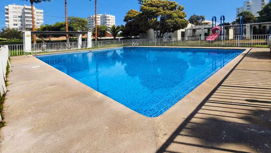 Amplio Departamento 2D/2B Av del mar (176192)