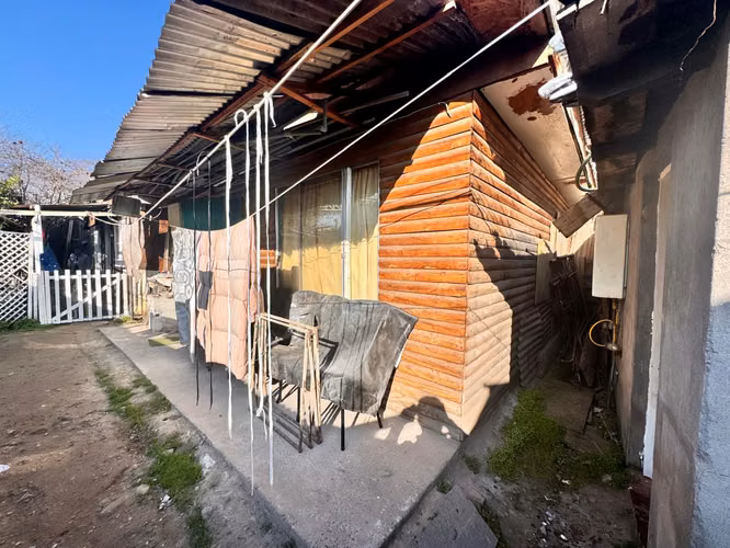 Se Vende: 211 m² Const., Potencial Desarrollo – $ - Imagen 3