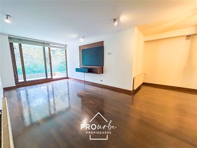 Departamento en venta de 3 dorm. en Lo Barnechea