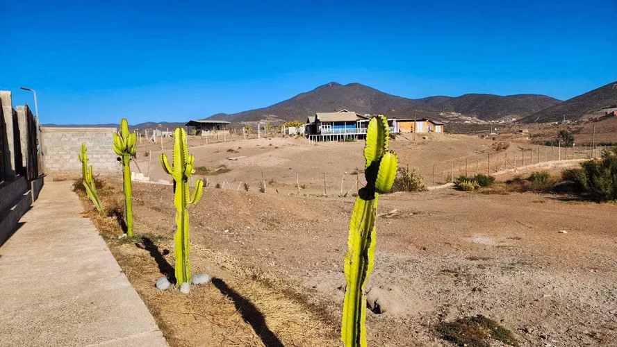 Hermosa Parcela 6.094 M2 Con Cabaña, El Romero,  (176200)