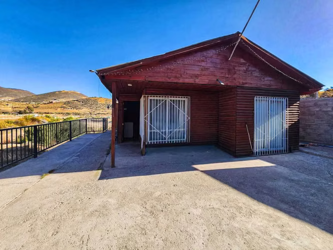 Hermosa Parcela 6.094 M2 Con Cabaña, El Romero,  (176200)
