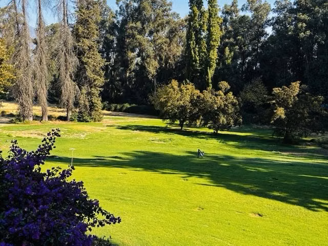 Activo Premium de Alta Plusvalía: Parque Privado Urbano con Capilla Patrimonial, Cancha de Golf y Fuentes Naturales