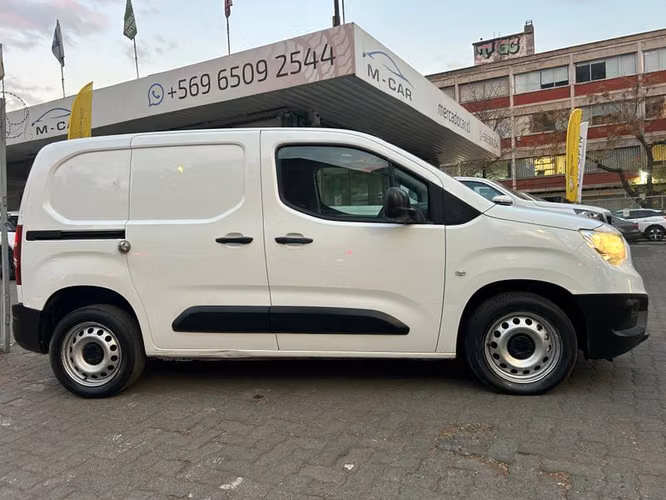 OPEL COMBO HDI 92 L1 5P 1.6 - 2022 | 338
