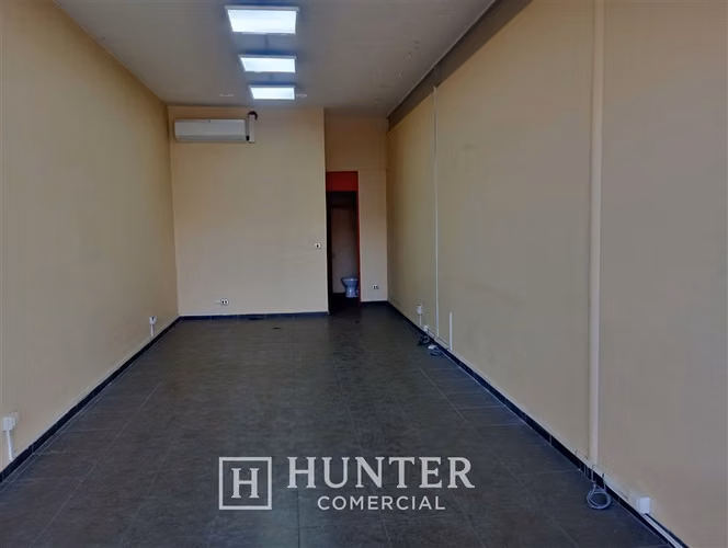 Local Comercial 47m2 G.Alderete-Hualtatas, Vitacura